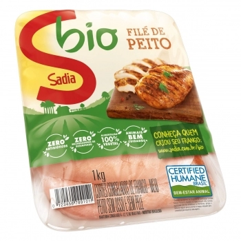 Filé De Peito De Frango Sem Pele Sem Osso Bandeja Sadia Bio 1Kg